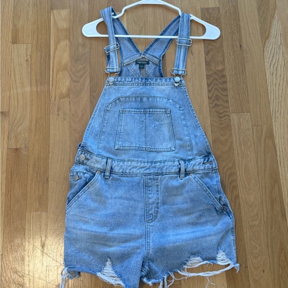 wild fable Denim - Wild Fable Denim Overall Shorts • Small • Distressed Light Wash